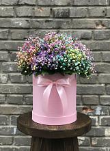 Цветочная композиция из Гипсофила и Розы в шляпной коробке в Селявном