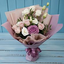 Букет цветов из:  Розы и Лизиантусы в Селявном