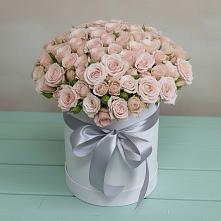 Цветочная композиция из Розы в шляпной коробке в Селявном