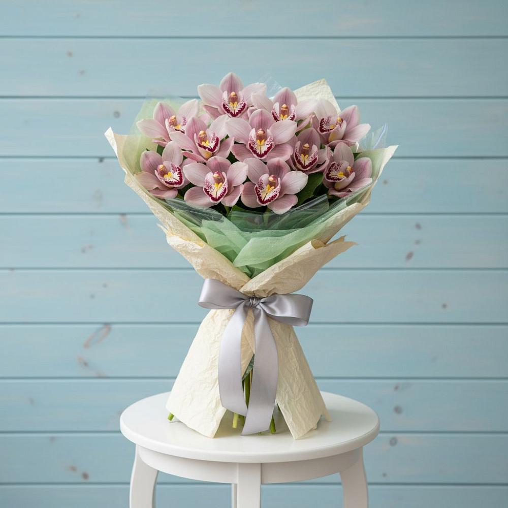 Букет цветов из: Орхидеи и Розы в Селявном