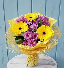 Букет цветов из:  Хризантемы и Герберы в Селявном