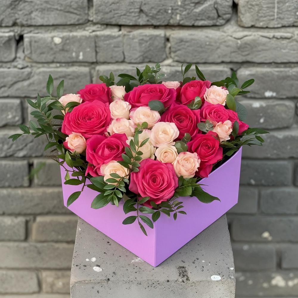 Цветочная композиция из Розы в коробке в Селявном