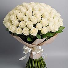 Букет 101 беля роза Белоснежка в Селявном