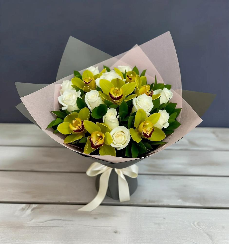 Букет цветов из: Орхидеи и Розы в Селявном