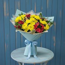 Букет цветов из:  Альстромерии и Хризантемы в Селявном