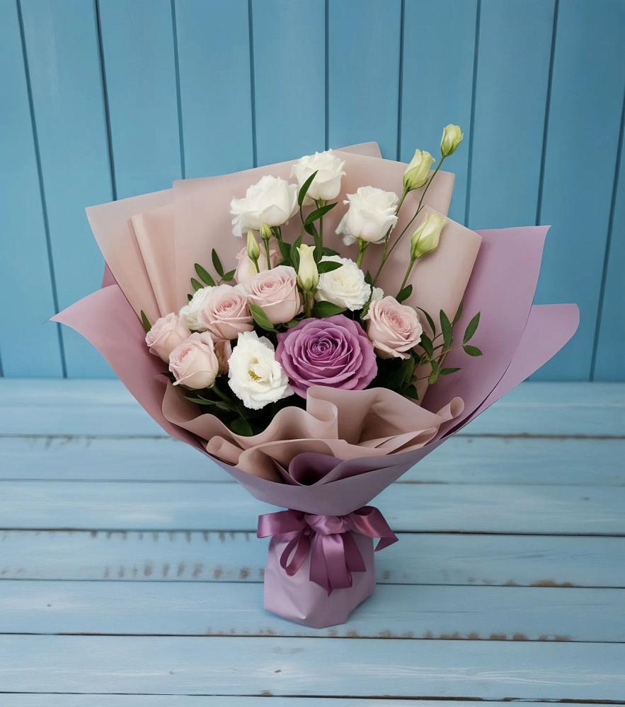 Букет цветов из: Розы и Лизиантусы в Селявном