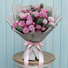 Букет цветов из:  Розы #REPLACE_PRED# Селявном